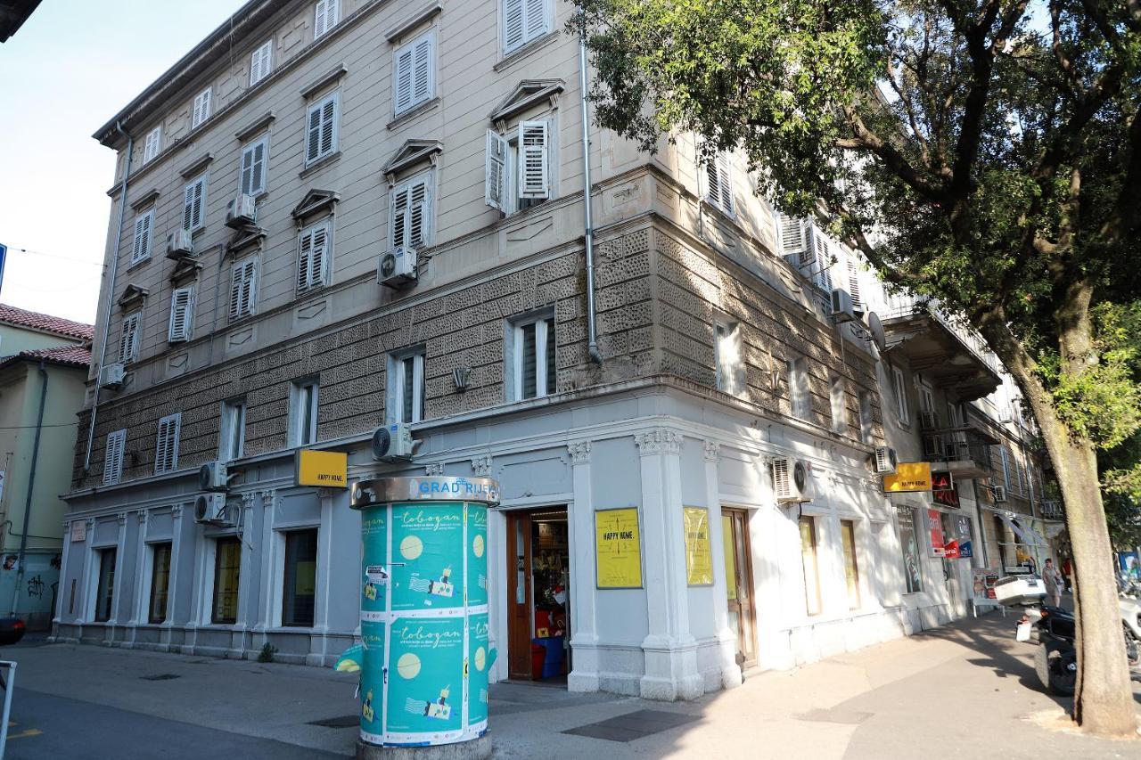 Luxury Sail 1, 2 & 3 Apartment Rijeka